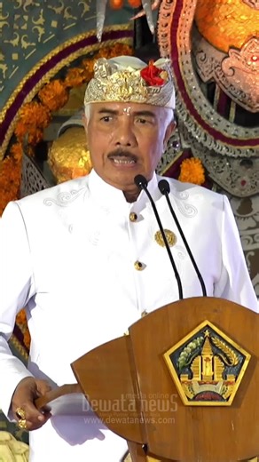 Bendesa Agung Majelis Desa Adat Bali, Ida Penglingsir Agung Putra Sukahet, menegaskan bahwa Majelis Desa Adat merupakan satu kesatuan dalam tatanan negara, sementara Desa Adat bersifat otonom dan menyendiri dalam menjalankan kewenangannya. Menurutnya, peran MDA berada dalam koridor Negara Mawecara, mulai dari penguatan regulasi hingga pelaksanaan amanat undang-undang, termasuk proses pelantikan bendesa terpilih sesuai Panca Angga.