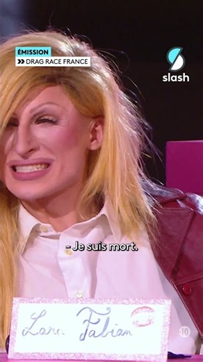 It's war between "Céline Dion" and "Lara Fabian" 😭