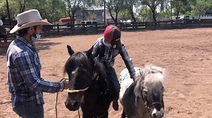 Entrenando con Pitufo y Dylan 💪🐴 El Vlog 010 Diego Herrera Suscríbanse a mi canal 👇🏼 https://www.youtube.com/channel/UCwiyqCyHvc9REDfZWsxUPng | Diego Herrera