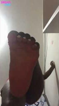 Giantess Lara Thick Soles Stomp #foot #foot