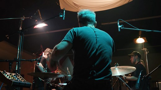 Just in case your algorithm didn't force you to see our announcement yesterday, we officially launched the DFX-1 Percussion Processing Unit! A multi-effect unit just for drummers! (we'll go ahead and say that it's also a super easy way for vocalists or any mic'd instruments like horns and percussion to add effects too). We collaborated with Aaron Sterling for this and we're super excited to see what our rhythmic friends do with this! Pre-order now through walrusaudio.com or authorized dealers. B