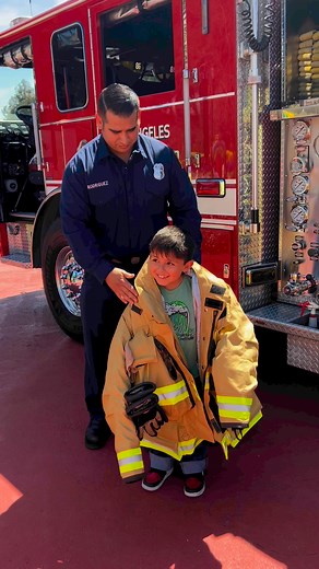 1.5K views | Touch-a-Truck is NOW OPEN at Discovery Cube Los Angeles through March 31!  Join us for special programming this weekend including a reptile show! This event is INCLUDED with general admission or membership! Learn more at https://www.discoverycube.org/los-angeles/events/touch-a-truck/ | Discovery Cube | Facebook