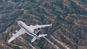 Never Built A380 In The 80s To Beat The Boeing 747.... McDonnell Douglas MD-12