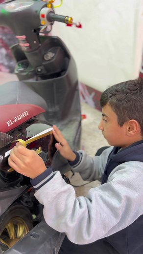 Motor Scooter Repair: Hands-On Workshop Techniques