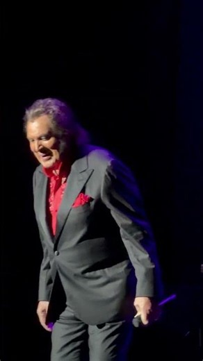 Engelbert Swooned Me-"The Way It Used To Be" #concert #engelberthumperdinck #kingofromance