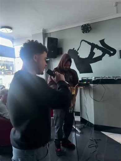 WEE JOE PERFORMING LIVE AT GRAFT 001