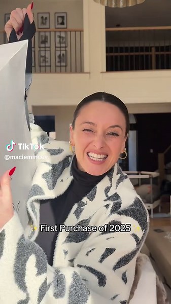 First Luxury Unboxing of 2025: Christian Louboutin Loafers