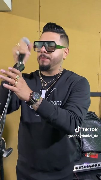 Danny Daniel Salsa: El Poema en Vivo