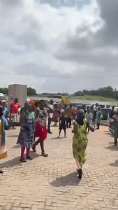 Kumasi market women couldn't take their eyes off Ghanaian bodybuilder Kulubayo as he displays his monstrous muscles with the aim of promoting and enlightening people on bodybuilding. | Sports Obama