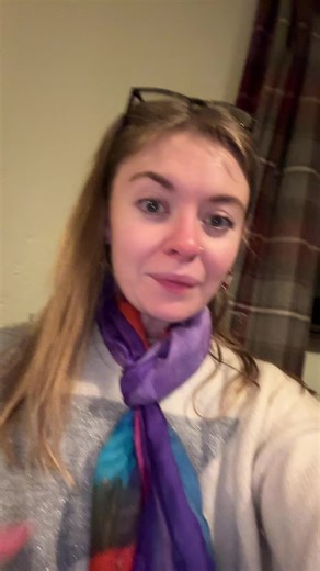 👼 The signs are SIGNING this year 👼 #vogue #vintage