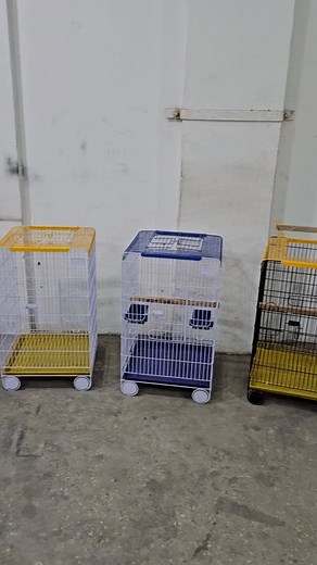 Stylish Gray Bird Cages for Lovebirds and Parrots