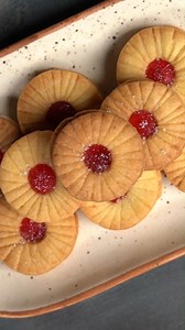 Experience the taste of childhood in every bite with the best biscuit ever, Jim Jam! ❤️ The sweet, gooey center of a Jim Jam Biscuit will take you back to simpler times 😉 Find the full recipe exclusively in the Cookd app along with tons of other features like meal planning, step-by-step cooking mode, smart shopping list, and more! Download for FREE now from https://app.cookdtv.com #Cookdapp #appexclusive #jimjam #timtam #biscuit #cookie #cookies #childhood #nostalgia #kids #biscuits #biscuitlov