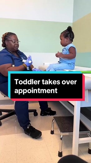 It's impossible not to smile while watching this toddler and her nurse talk like old friends. #humankind #nursesoftiktok #kids #goodnews