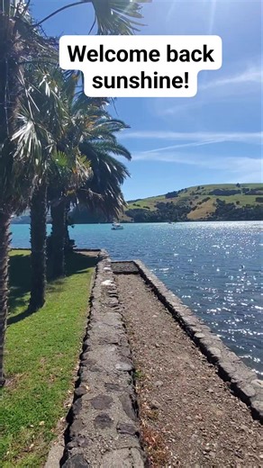Wake up to the water, stay for the views 💙 At Akaroa Waterfront Motels, the harbour is right at your doorstep — calm mornings, golden sunsets, and that unmistakable Akaroa charm. 📍 Prime waterfront location in Akaroa, Banks Peninsula Our self-contained motels offer uninterrupted harbour views, easy access to the village, and the perfect base for exploring one of New Zealand’s most beautiful coastal towns. Whether you’re planning a romantic escape, a weekend getaway, or a peaceful coastal stay 
