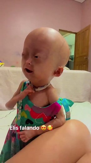 Elis Eloá: A Voz que Encanta no TikTok