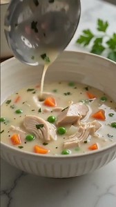 🍲 Creamy Chicken Soup Recipe