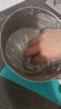 pan cleaning tips 🥰# pan cleaning hacks #youtubeshorts #shortsviral