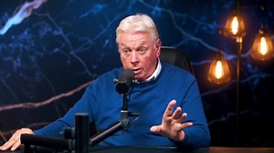 DAVID ICKE - Aliens are HERE! Exposing the Illuminati & Satanic Government