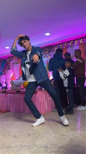 Dance on emotional song #dance #performence #love #wedding #shortsdance