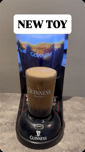 Nitro Connoissurge on Instagram: "Light up Guinness surger Friday night new toy testing #guinness #guinnesssurger #fridaynight #beers #irishstout #splittheg #stout"