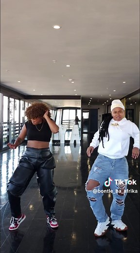 Bontle Modiselle Bucking Loading: The Viral 'Bendclap' Moment