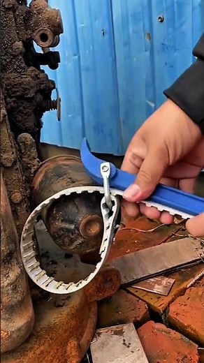 "Removing a Rusty Oil Filter Like a Pro 🔧 | Easy Tool Trick #shorts"