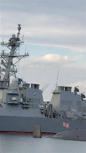 USS Shoup & JMSDF Submarines #japan #yokosuka #love #jmsdf #jsdf #usnavy #shoup #submarines #ddg86