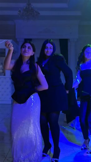 Nata Azizova | Sheykhani ♥️ you like dance Sheykhani or Peda? #assyrian #thedaughter_of_assyria #assy #rek #assyrianmusic | Instagram