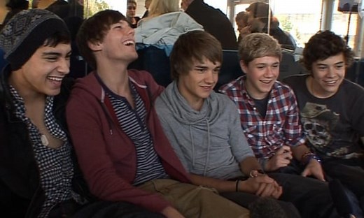One Direction's first interview in 2010 - video