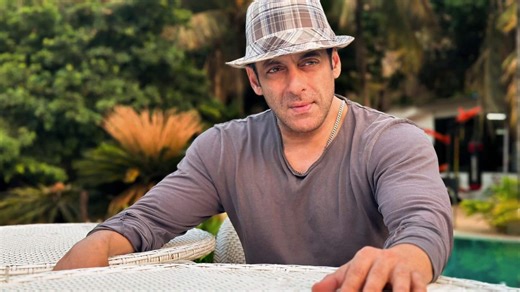 Salman Khan: सलमान खान ने पनवेल फार्महाउस से शेयर की पहली तस्वीर, फैंस को दिया सारा प्यार