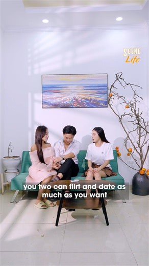 Conjoined sisters fight over the same man | Scene Life