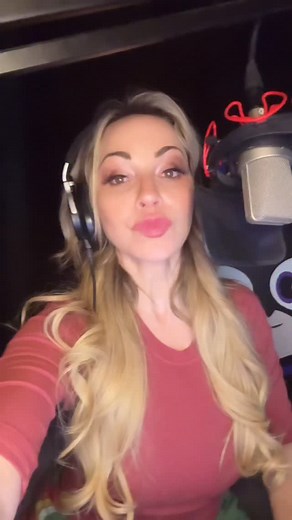 🚨 I’ve fallen in love ♥️♥️♥️♥️ | Tara Strong