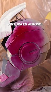 ¡Casco de Iron Man hecho de cartón y epoxi! | Ideas en 5 minutos Niños