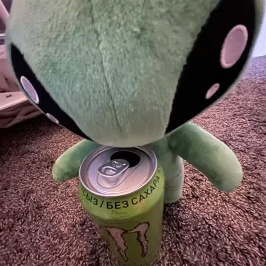 Alien plush edit! #alien #plush #edit #silly #rainbows #fypyoutube #fypシ #trend #fypシ゚viral #fyppppp