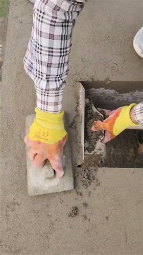 plaster repairing work #plaster #repairing #construction #wallplaster #design #chunai