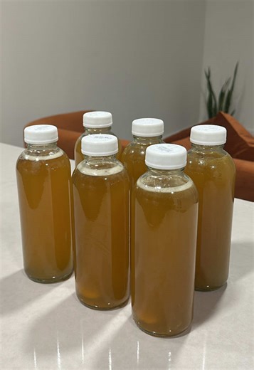 My lemon drop inspired kombucha flavor I’ll give it a 7/10 I added too much of the flavoring #kombucha #kombuchamaking
