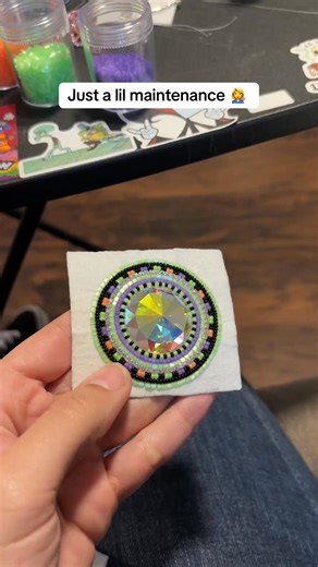 🤌🏽 #beadtutorial #beadedjewelry #beadedjewelryinfluencer #beadwork #beadedearrings #nativebeadwork #tips | Yoshi’s Native Creations