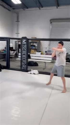 ⠀⠀⠀⠀⠀⠀⠀⠀⠀⠀⠀⠀⠀⠀⠀⠀⠀⠀⠀⠀⠀ＺＥＮ⠀ on Instagram: "Working off the slide step..."