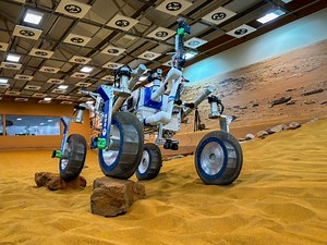 NASA tests extremely deformable wheels for Mars rovers