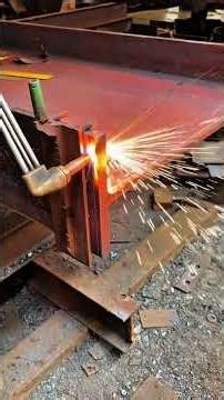 Simple technique💯 of cutting beams using a cutting torch🔥👍🏼 #CuttingTorch #cuttingtechnique #diy