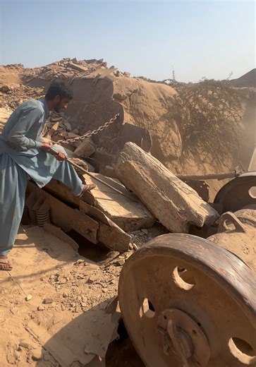 Rock Crusher ASMR: Satisfying Sounds for Stress Relief