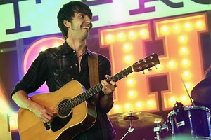 Mo Pitney Welcomes a Baby Girl