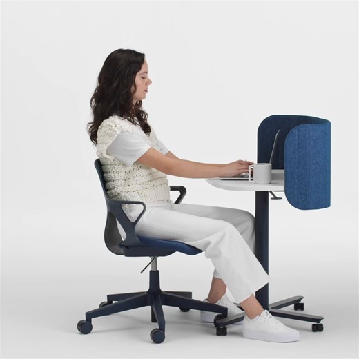 The Passport Work Table offers comfort at any height, with its simple, intuitive lever. Smoothly adjust your surface, allowing you flexibility between sitting and standing. Learn more: https://hi.hmlr.co/6186gYH1e | Herman Miller