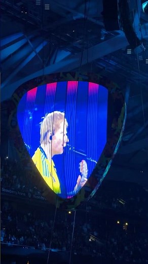 Ed Sheeran - Shape of You - Live - Strawberry Arena - Stockholm 2025