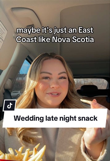felicity, wedding planner on TikTok