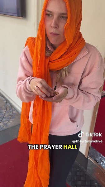 Spend a Day at Gurudwara: Sikh Worship Experience