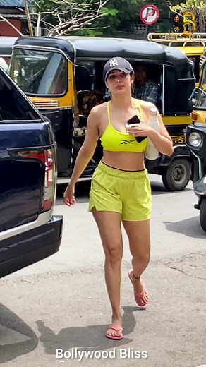 Fitness Diva Malaika Arora at gym | Bollywood Bliss