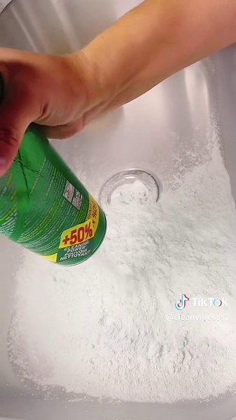 Paid live request I loved this sm 🥹 3 cans of OG Comet & then it was turned into a slab enjoy this long video. #powderplay #asmr #cleantok #comet