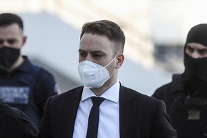 Πώς σχολίασε την απολογία του Μπάμπη Αναγνωστόπουλου ο δικηγόρος του | ΤΑ ΝΕΑ
