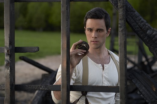 'When Hope Calls' Season 2 Behind-the-Scenes Photos Hint at What to Expect in New Episodes